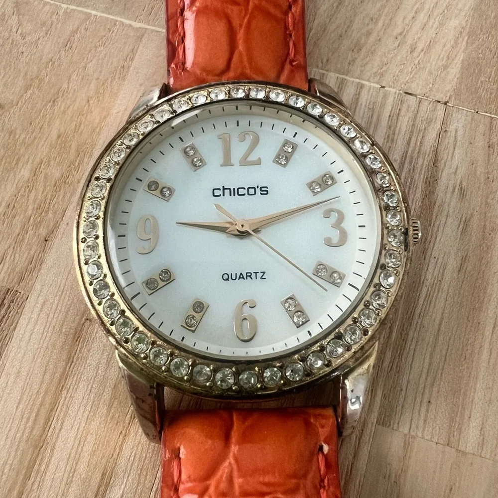 Chico’s ladies gold tone orange leather fashion watch NEW BATTERY